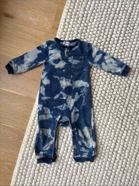Splendid Navy and Cream Tie-Dye Footie One-Piece